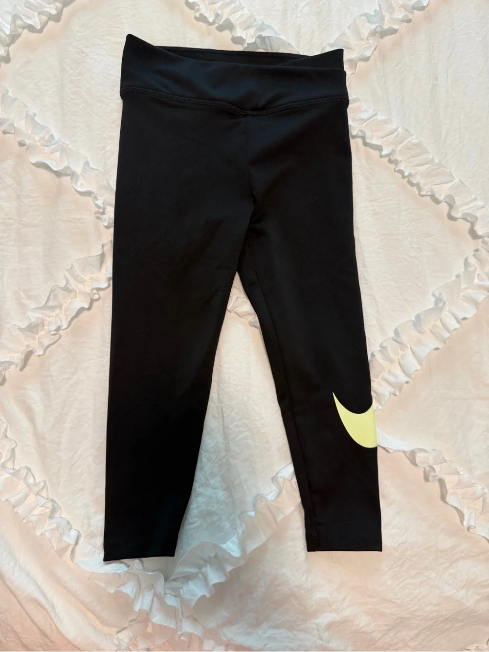 Nike Girls Black Leggings with Yellow Swoosh Accent XS 4